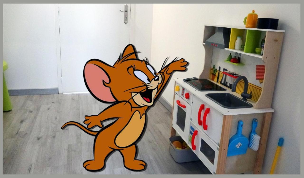 Appartement Avec Salle De Jeux Privee,10Min De Disney Transport En Commun 6 Couchages Chanteloup en Brie Bagian luar foto