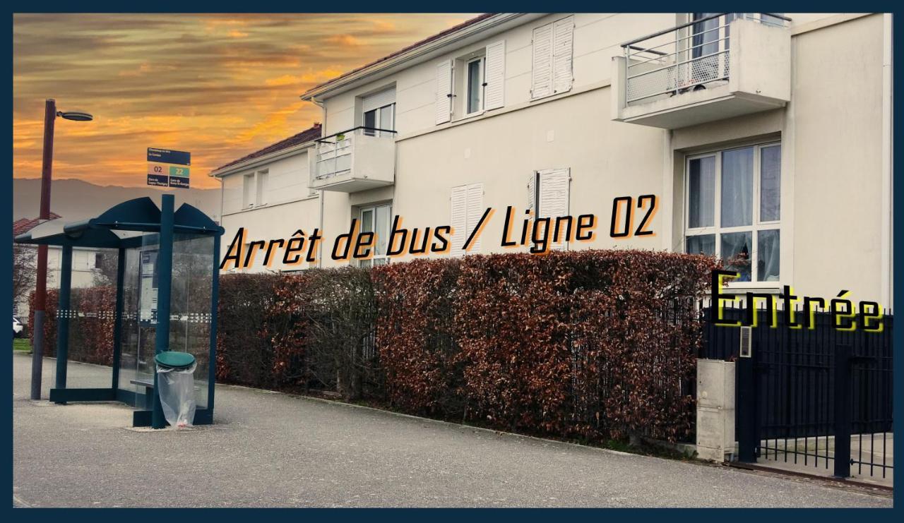 Appartement Avec Salle De Jeux Privee,10Min De Disney Transport En Commun 6 Couchages Chanteloup en Brie Bagian luar foto